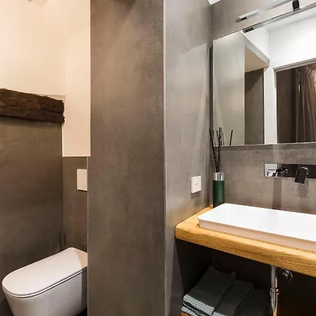 Torre 13 - Suite Lanfranco Гостевой дом *