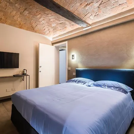 Torre 13 - Suite Lanfranco Гостевой дом *